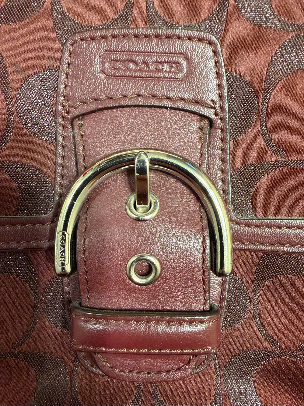 Coach burgandy bag - Picture 2 of 7